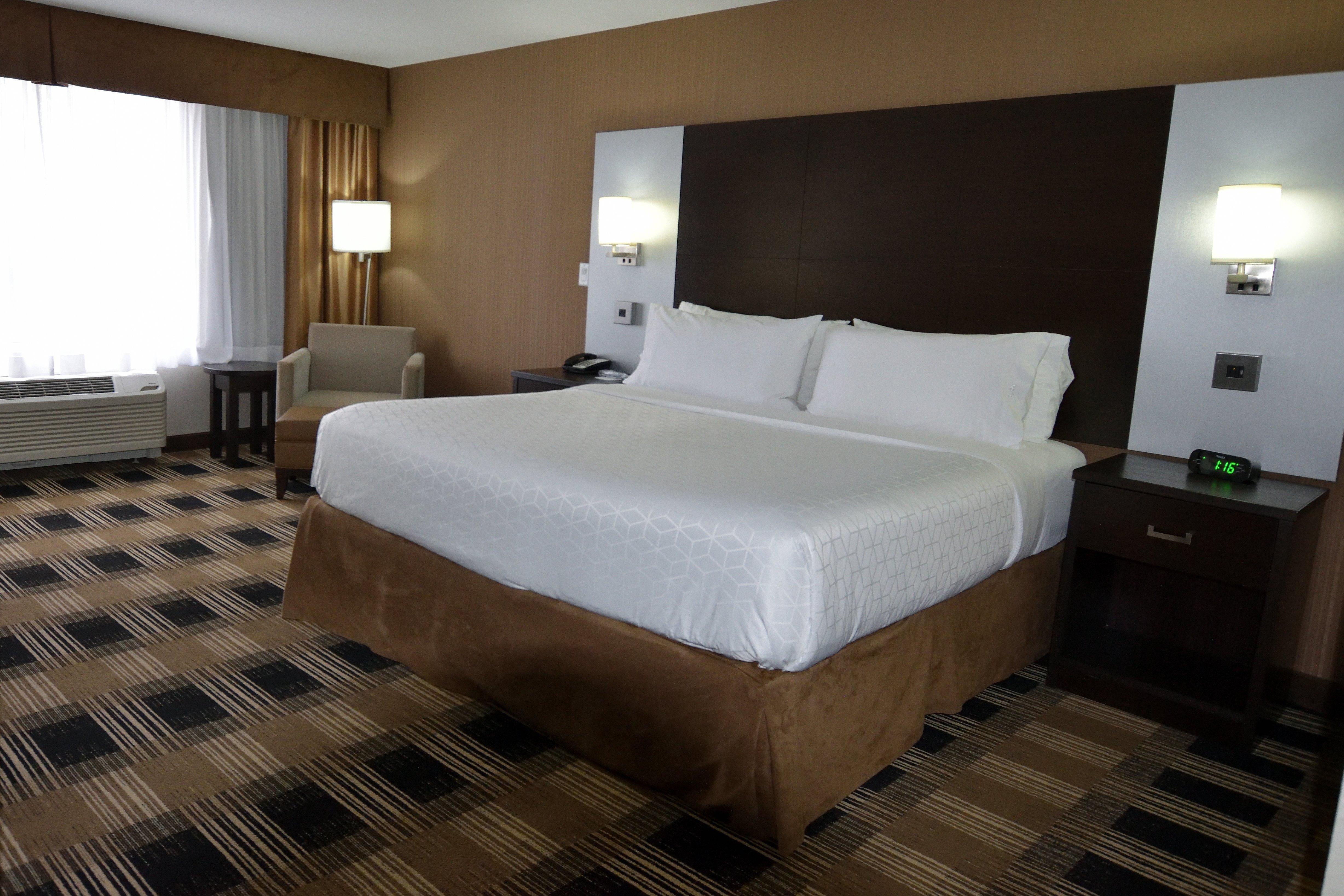 Holiday Inn Express & Suites Ottawa East-Orleans By Ihg Extérieur photo