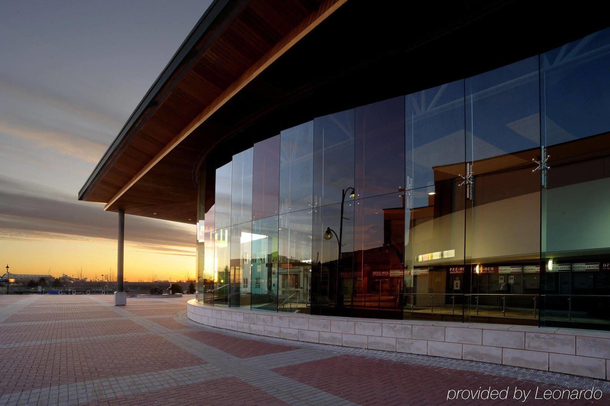 Holiday Inn Express & Suites Ottawa East-Orleans By Ihg Extérieur photo
